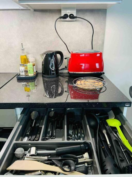 Apartment Near The Train Station, Free Parking &Netflix Kuopio Exterior foto